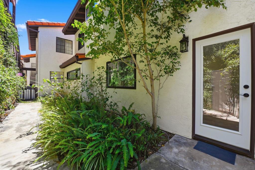4008 Ampudia Street - photo 18