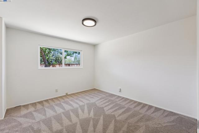 916 El Caminito, Livermore CA: https://media.crmls.org/mediaz/80fd7b1c-7006-40ef-af90-2387addf5172.jpg