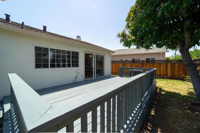 709 Covina Way, Fremont CA: https://media.crmls.org/mediaz/80fdc26e-f6c1-416e-9da8-10bc6248840f.jpg