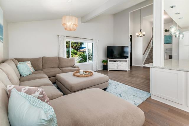 Detail Gallery Image 11 of 40 For 3101 Levante St, Carlsbad,  CA 92009 - 4 Beds | 3 Baths