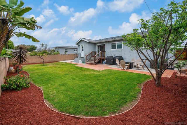 3460 Atlas St., San Diego CA: https://media.crmls.org/mediaz/80ff151b-a48f-4666-880a-f21c6f213124.jpg