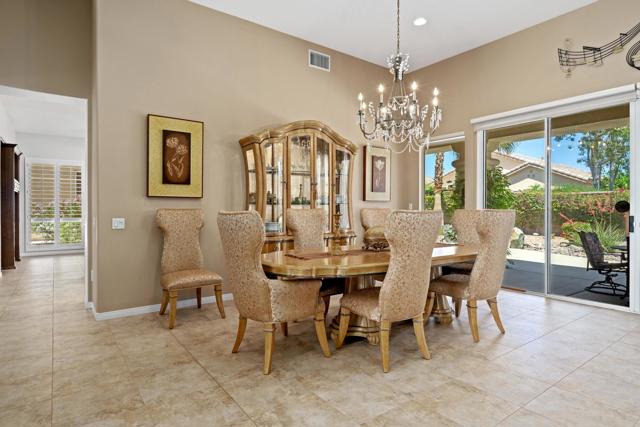 Image 11 of 28 For 78638 Sunrise Canyon Avenue