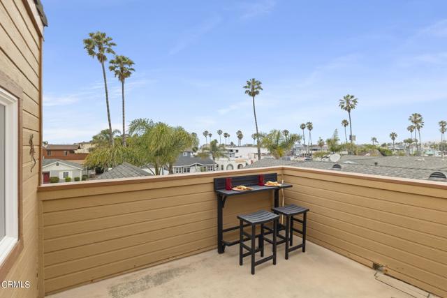 Detail Gallery Image 38 of 56 For 2351 Pierpont Bld, Ventura,  CA 93001 - 3 Beds | 2/1 Baths