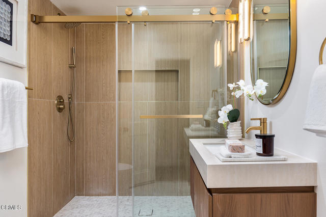 Detail Gallery Image 37 of 46 For 2345 Orange Cove Ave, La Crescenta,  CA 91214 - 5 Beds | 4/1 Baths