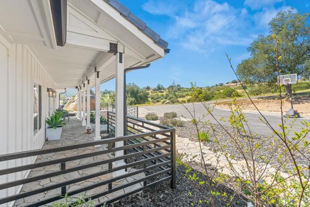 Detail Gallery Image 42 of 55 For 15663 Mathew Rd, Valley Center,  CA 92082 - 4 Beds | 3 Baths