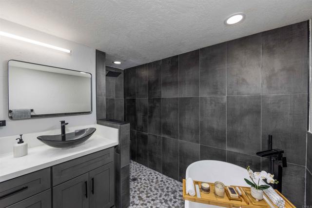 Detail Gallery Image 29 of 51 For 32404 Womsi Rd, Pauma Valley,  CA 92061 - 3 Beds | 2/1 Baths