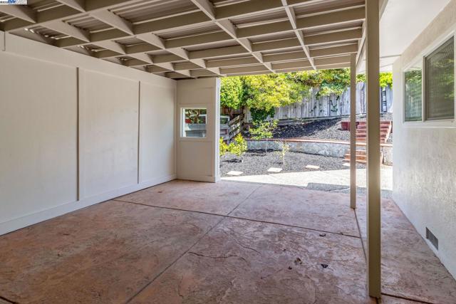 6919 Wilson Way, El Cerrito CA: https://media.crmls.org/mediaz/8103961a-ff00-4c5a-806d-559cafada8cf.jpg