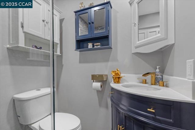 2644 E Olivera Rd, Concord CA: https://media.crmls.org/mediaz/8103f021-8840-4761-b4fe-d81f892ec39b.jpg