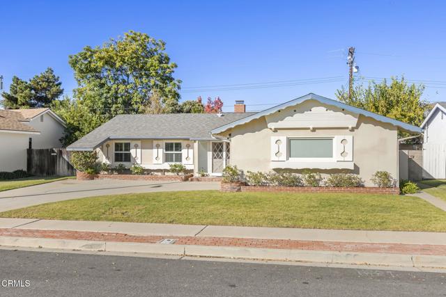 Detail Gallery Image 1 of 11 For 213 S Carrillo Rd, Ojai,  CA 93023 - 3 Beds | 2 Baths