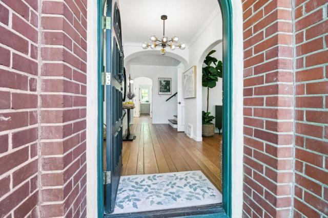 1716 Fulton Street, Palo Alto CA: https://media.crmls.org/mediaz/810736c6-13ed-4fec-b927-fd3203500703.jpg