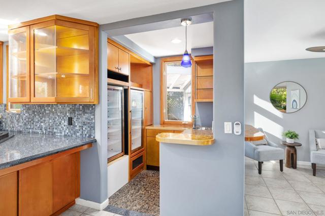 16334 Woodson View Rd, Poway CA: https://media.crmls.org/mediaz/81078d14-434d-4ade-80ac-35d05630f300.jpg