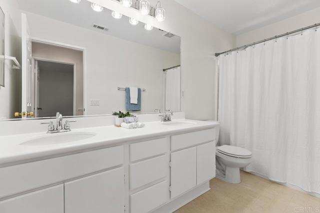 Detail Gallery Image 35 of 57 For 564 via Del Caballo, San Marcos,  CA 92078 - 4 Beds | 3 Baths