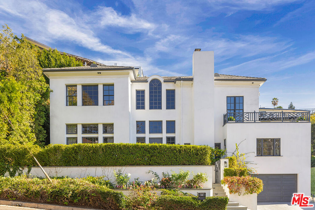 1460 N Doheny Drive