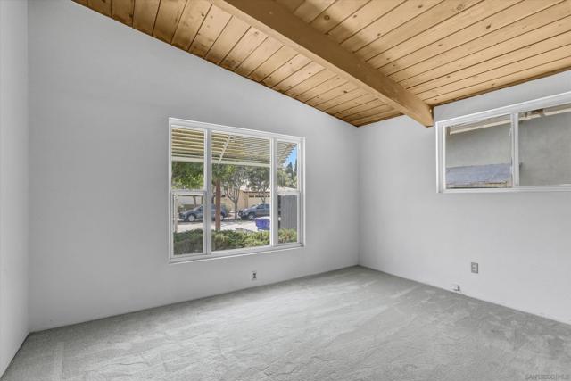 5556 Baja Drive, San Diego CA: https://media.crmls.org/mediaz/81085f97-9478-47d1-b00e-36be48712cab.jpg