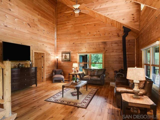 1068 W Incense Cedar Road, Julian CA: https://media.crmls.org/mediaz/810883c0-9c4c-4975-b0bb-79a6532ffef5.jpg