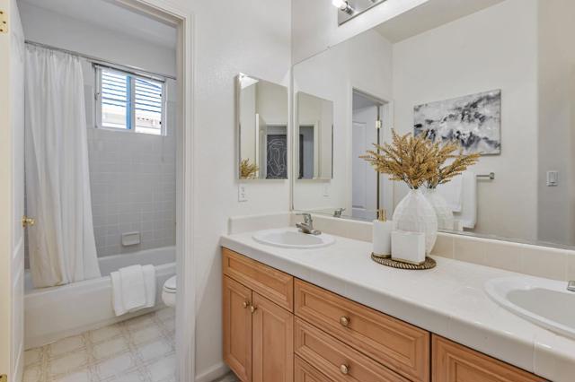 18898 Bellgrove Circle, Saratoga CA: https://media.crmls.org/mediaz/810a0a86-72ad-419c-95c2-37395c0056a6.jpg
