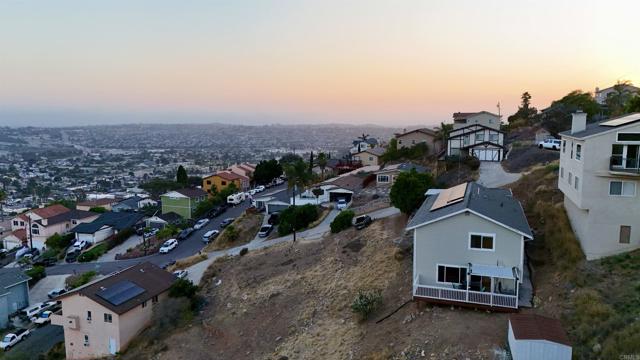 Detail Gallery Image 43 of 51 For 1421 Maria Ave, Spring Valley,  CA 91977 - 5 Beds | 4 Baths