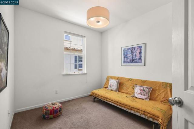 1503 Trailsside Circle, Concord CA: https://media.crmls.org/mediaz/810ab141-9bd9-4ff3-8e64-7e9a0bd8b948.jpg