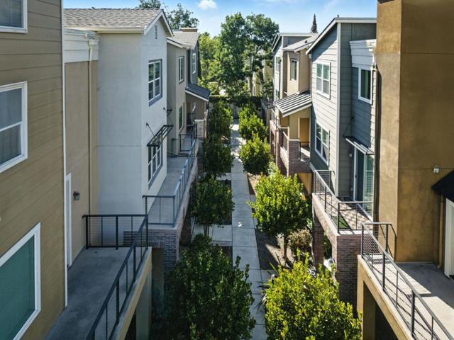 319 Charles Morris Terrace, Sunnyvale CA: https://media.crmls.org/mediaz/810c2c5e-f1f1-4630-aaa4-71fa8e9374f6.jpg