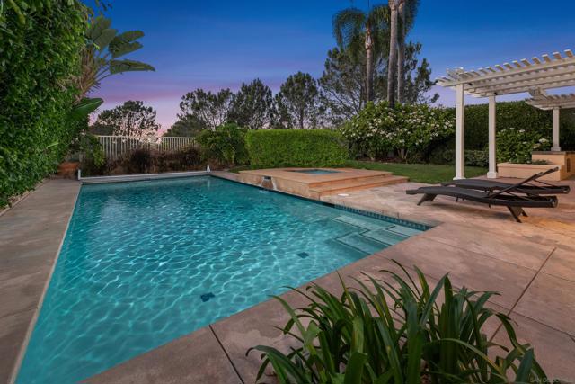 4716 Thurston Place, San Diego CA: https://media.crmls.org/mediaz/810e2767-0168-4ac5-8da0-2d775fcfac76.jpg