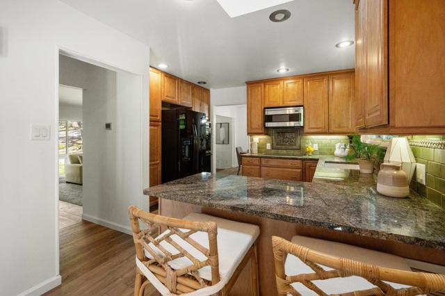 2085 Edgewood Road, Redwood City CA: https://media.crmls.org/mediaz/810eb4a8-c12e-4e18-b2fb-96c62fd0741a.jpg