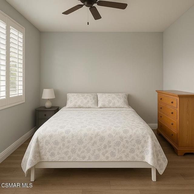 1212 Nautical Way, Oxnard CA: https://media.crmls.org/mediaz/810f0ebe-a38a-4ef2-ae0f-c21c83e10f11.jpg