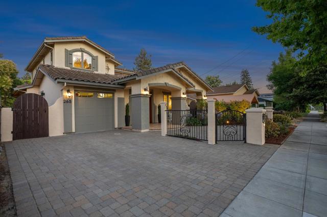 265 Wilton Avenue, Palo Alto CA: https://media.crmls.org/mediaz/810fdcc4-8b47-4d11-8d76-d4ee49a9fbaa.jpg