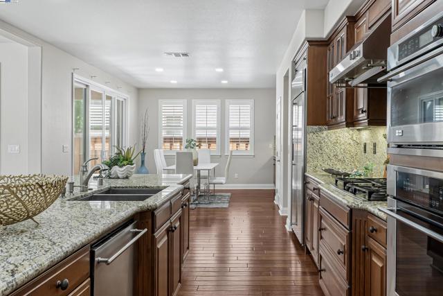 Image 12 of 60 For 7818 Kennard Ln