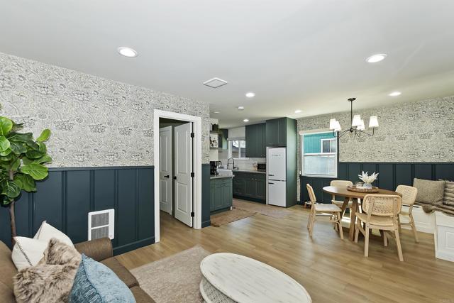 1128 E Country Club Blvd, Big Bear City CA: https://media.crmls.org/mediaz/8110be2c-7eb2-4a3a-b1be-cf407e5b0632.jpg