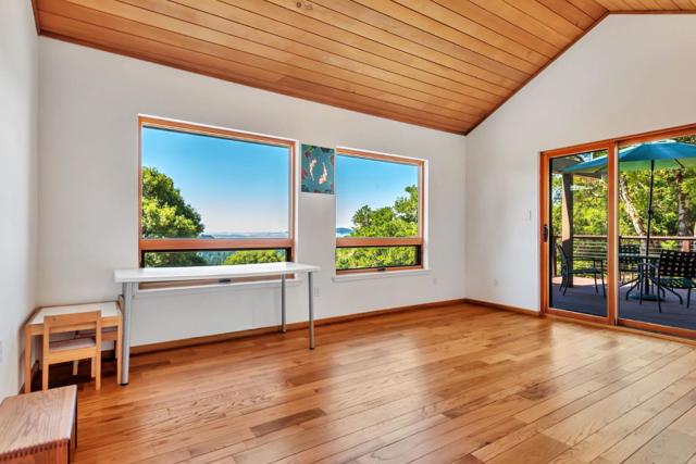 950 Oak Ridge Road, Los Gatos CA: https://media.crmls.org/mediaz/8112e29d-4bce-4a8c-b9bf-155598b2f31b.jpg