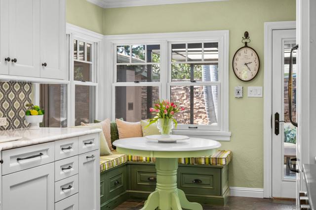 260 27Th St, Del Mar CA: https://media.crmls.org/mediaz/811351ff-796c-4168-81b5-0e53406cb2cd.jpg