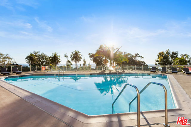 201 Ocean Avenue, Santa Monica CA: https://media.crmls.org/mediaz/8116395d-8ed9-48d6-ae5a-543441b7bcbb.jpg