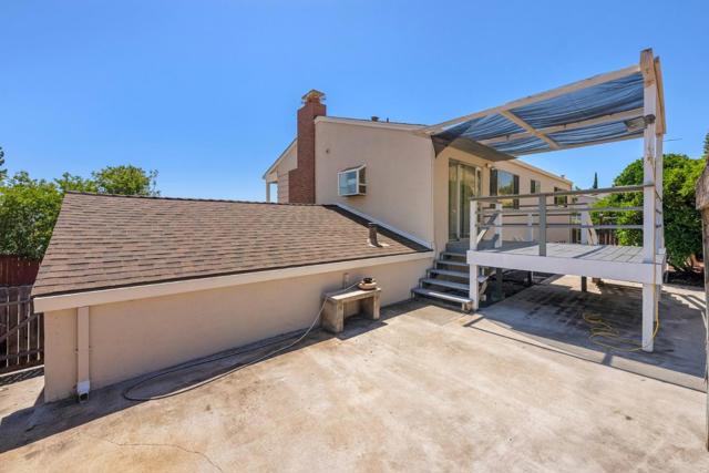 423 Riviera Drive, Union City CA: https://media.crmls.org/mediaz/8116e564-a2af-4064-9757-22650cad3f8b.jpg