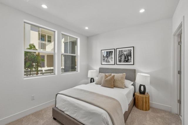 184 Oak Circle, Walnut Creek CA: https://media.crmls.org/mediaz/8117a6ff-ca4f-48da-bd6f-98f7180e7c52.jpg