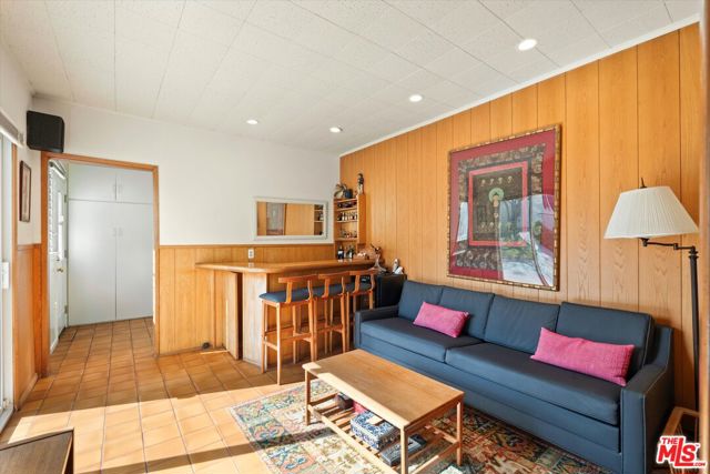 1903 Holmby Avenue, Los Angeles CA: https://media.crmls.org/mediaz/8118f4e7-8933-43f8-a422-da8748b6e6db.jpg