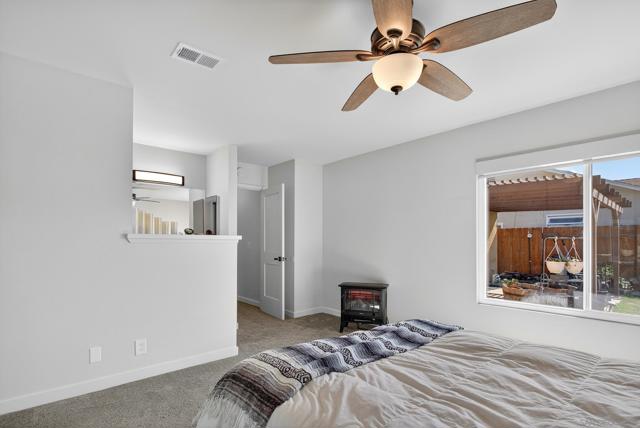 Image 17 of 26 For 1461 Autumn Woods Pl.