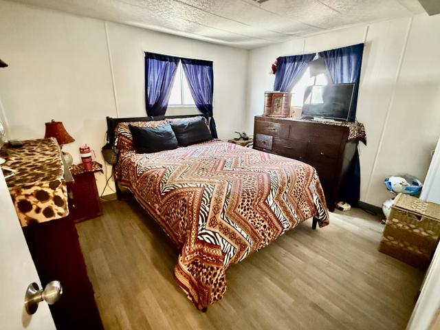32220 San Miguelito Drive, Thousand Palms CA: https://media.crmls.org/mediaz/811c43e3-6628-40b4-8906-4f7463a1320a.jpg