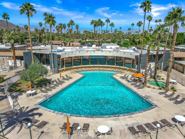 1111 E Palm Canyon Drive, Palm Springs CA: https://media.crmls.org/mediaz/811c72b4-c450-4134-a963-a6cb0e9d05e4.jpg