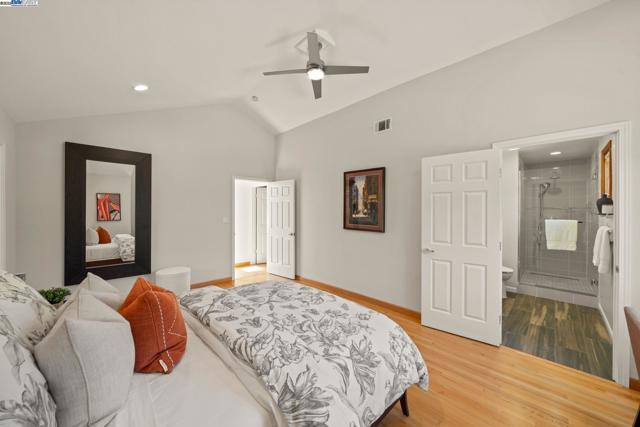 45221 Rutherford Ter, Fremont CA: https://media.crmls.org/mediaz/811d372d-a26a-4915-9558-fdb99c98b990.jpg