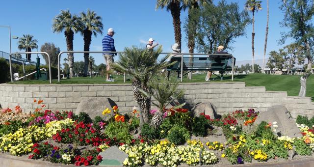 38525 Desert Greens E Drive, Palm Desert CA: https://media.crmls.org/mediaz/811e53c5-5da9-414d-b3e4-2657f4ca0047.jpg