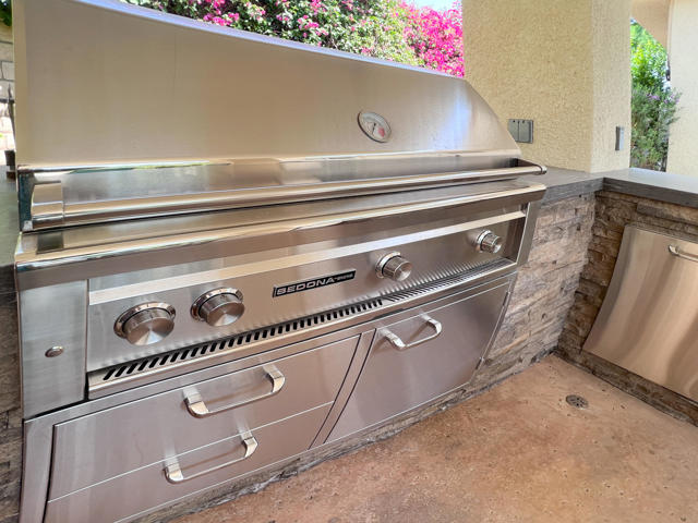 12 Varsity Circle, Rancho Mirage CA: https://media.crmls.org/mediaz/811ed4ee-359d-45fc-a532-fc636b9b74ce.jpg