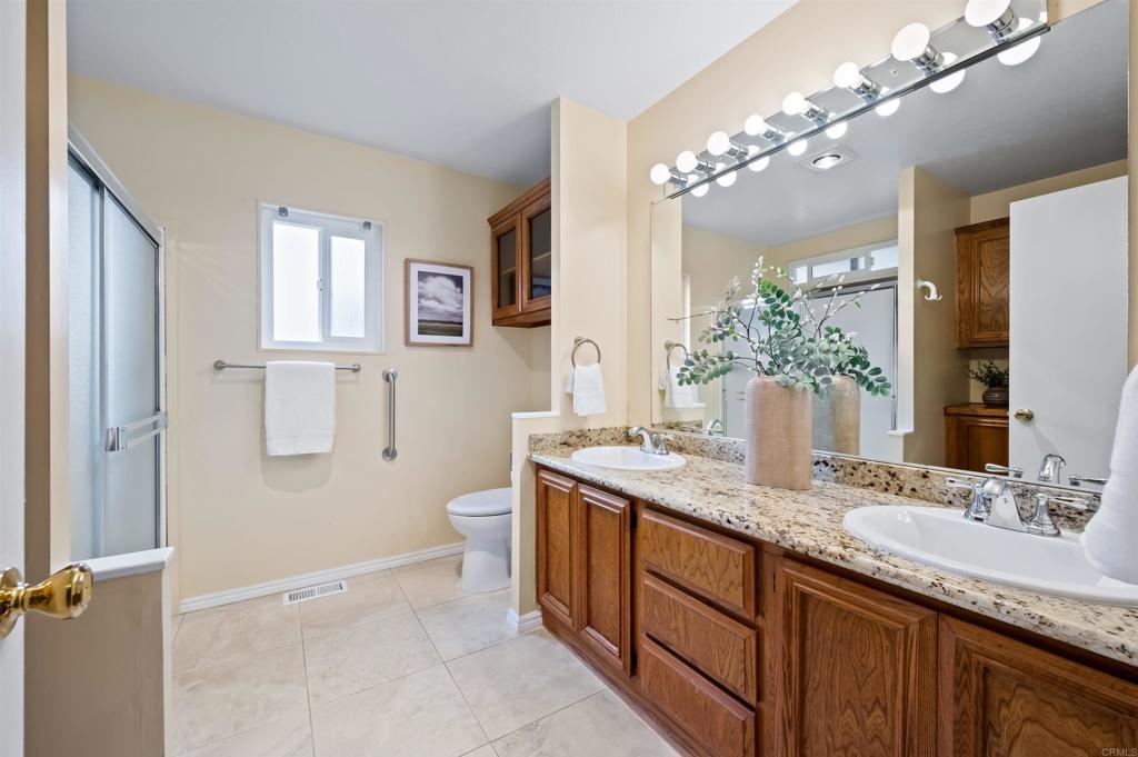 635 Via Santa Cruz - photo 19