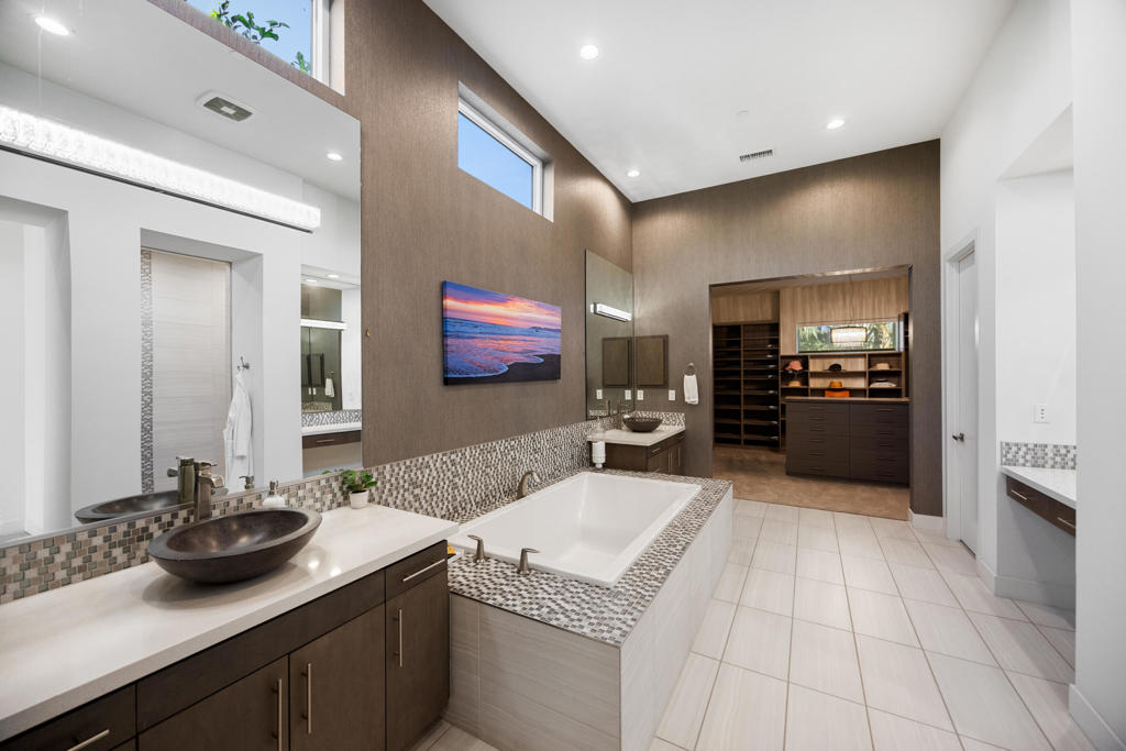 MLS #219139996DA image #32