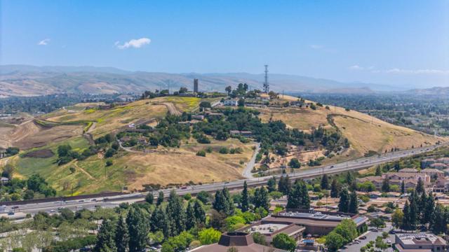 780 Nirasa Lane, San Jose CA: https://media.crmls.org/mediaz/812065dc-8c1a-4359-8e71-b07088baae8a.jpg