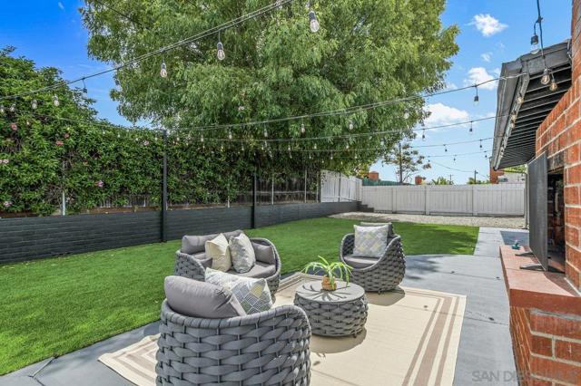 6373 Lake Albano Ave, San Diego CA: https://media.crmls.org/mediaz/812083a9-4cd5-4fe7-af8e-8e920dcdfb60.jpg