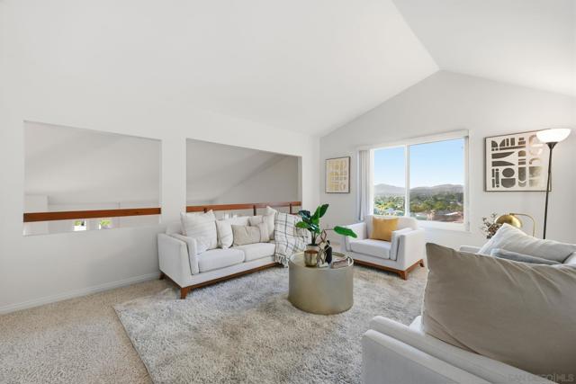 17570 Montero Rd, San Diego CA: https://media.crmls.org/mediaz/8120b0c1-d2b6-4fd5-ba8c-ec2041c91952.jpg