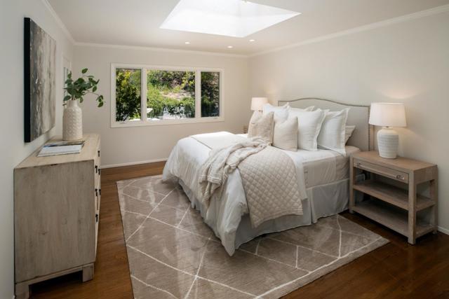 348 Costello Drive, Los Altos CA: https://media.crmls.org/mediaz/8120d4d2-4f86-4dc4-9273-6ec86575dd43.jpg