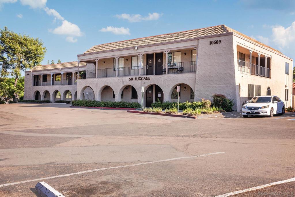 10505 San Diego Mission Rd - photo 10