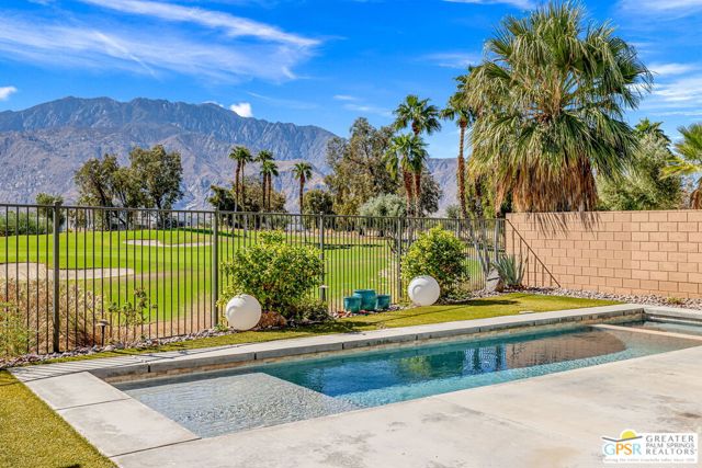 1385 Passage Street, Palm Springs, CA 92262