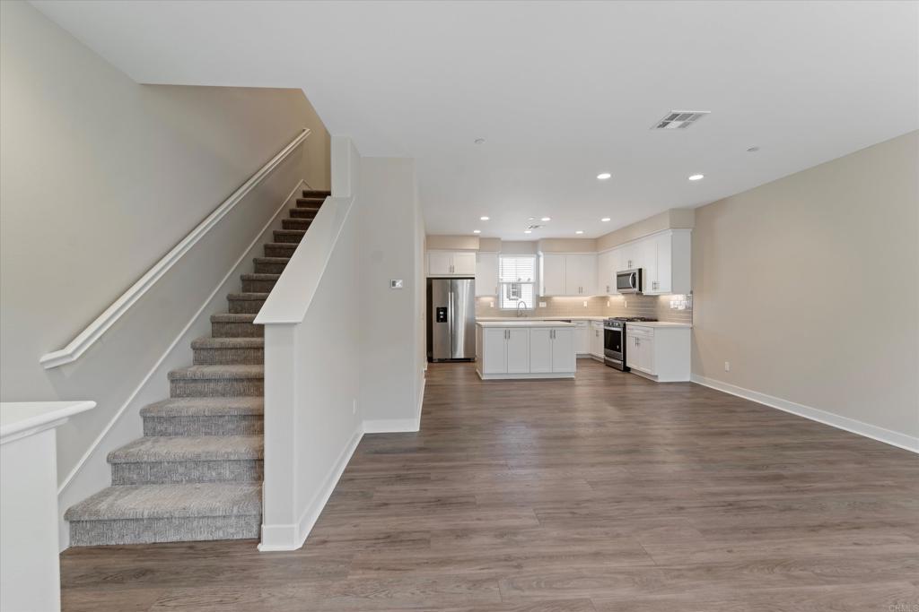 4358 Saint Cloud Way - photo 8